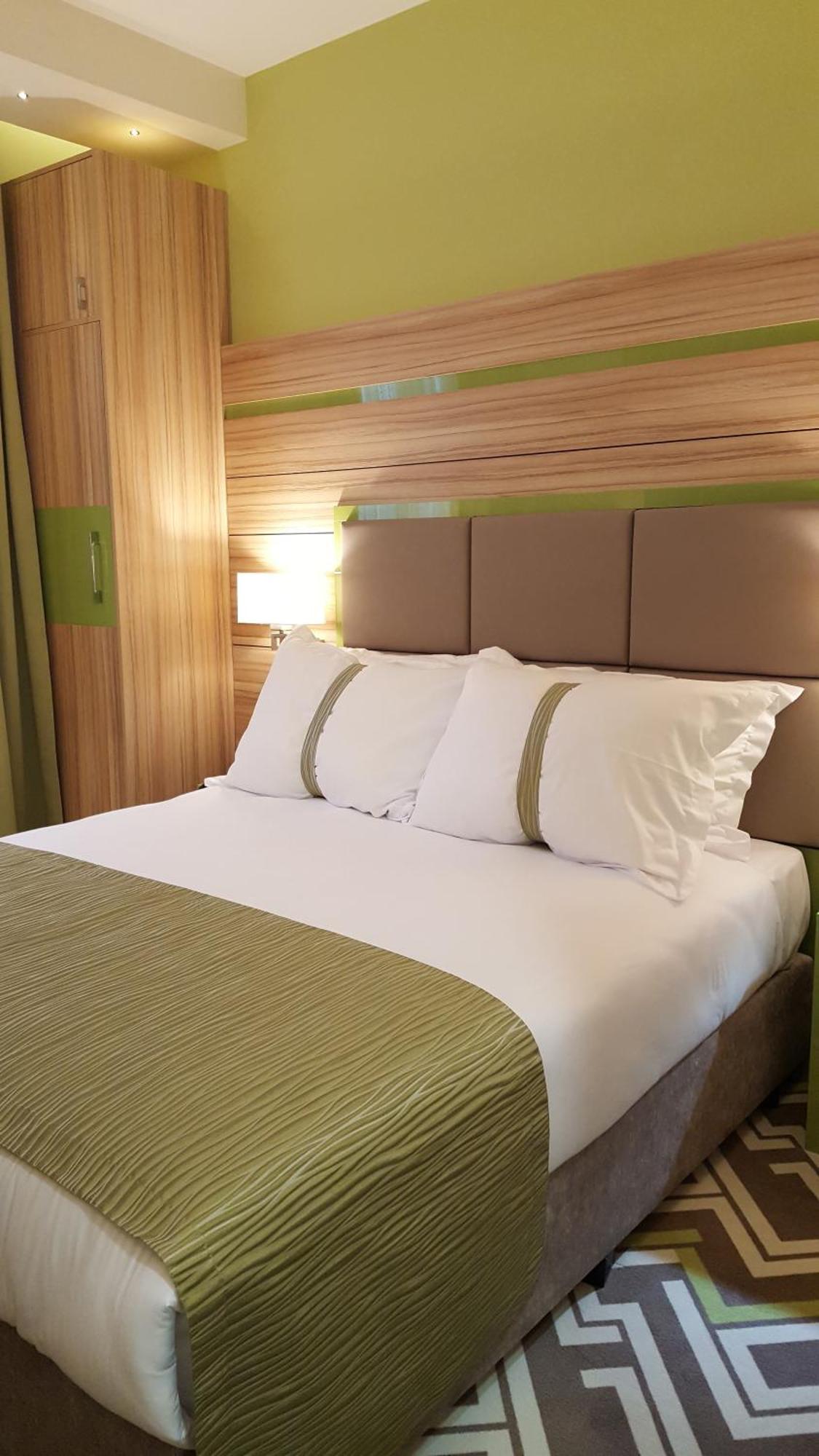 Holiday Inn Plovdiv By Ihg Zewnętrze zdjęcie